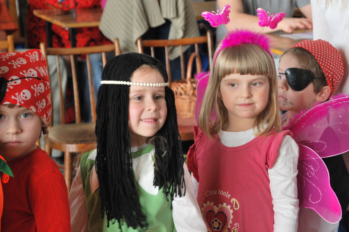 Maškarní ples 2012